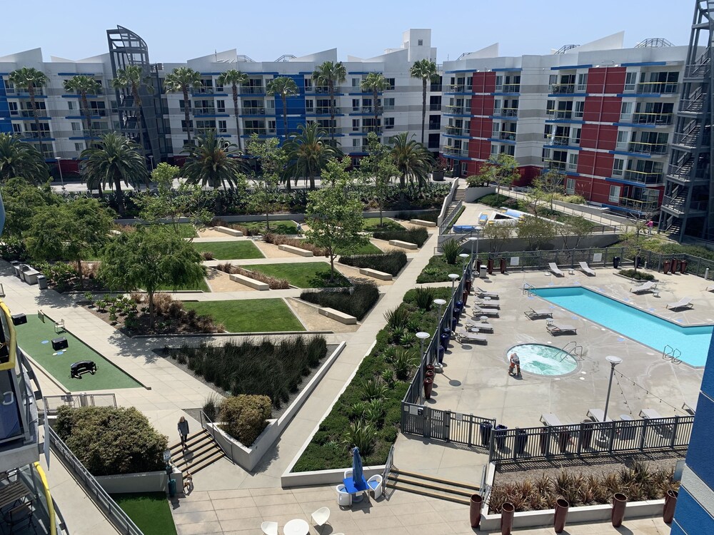 Breathtaking Beach Apartment in Marina Del Rey/ Venice beach