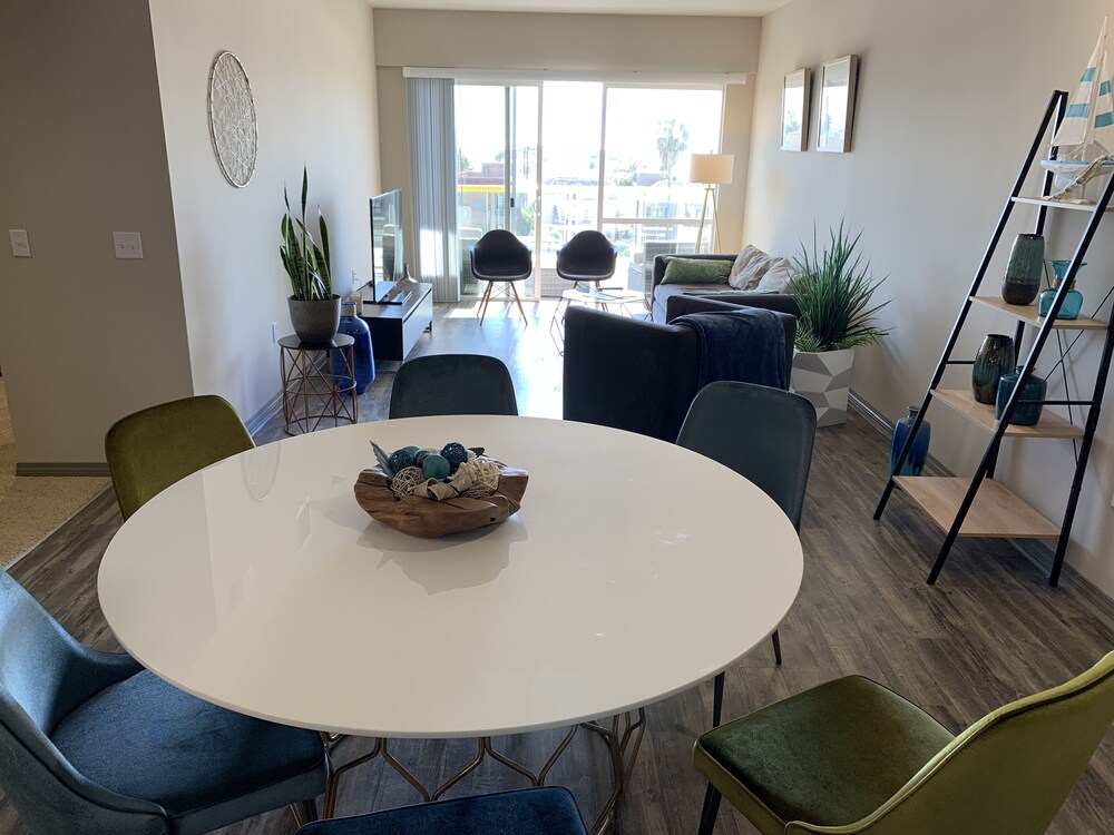 Breathtaking Beach Apartment in Marina Del Rey/ Venice beach