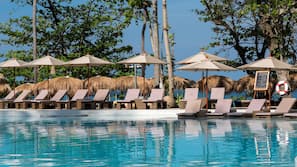 4 Außenpools, geöffnet von 08:00 Uhr bis 20:00 Uhr, Cabañas (kostenlos)