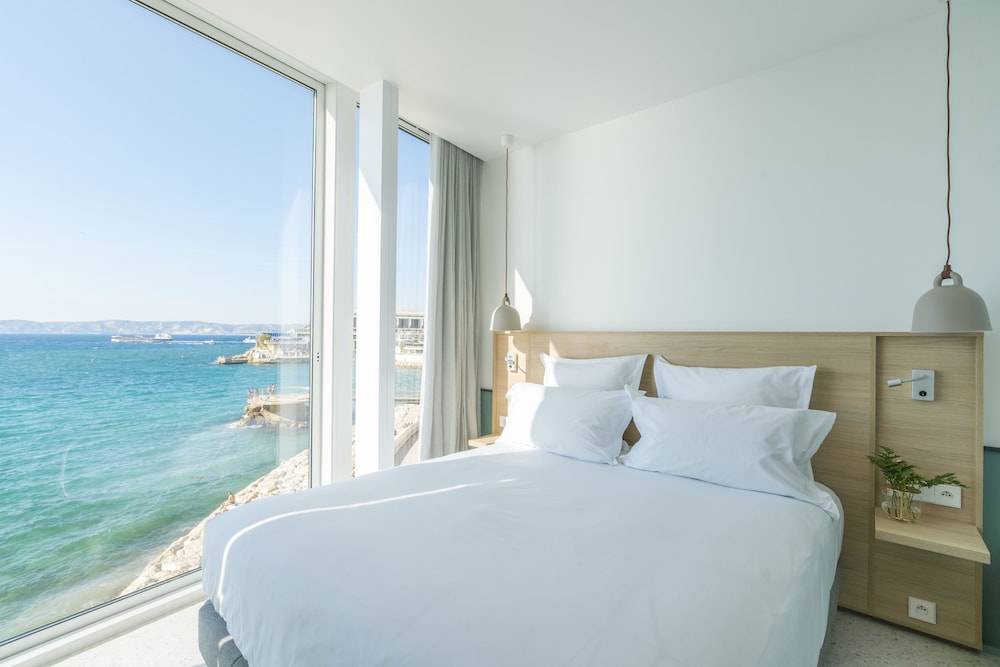 Hotel Les Bords De Mer In Marseille France Expedia