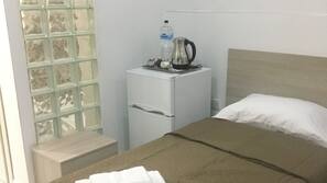 Minibar, iron/ironing board, free WiFi, linens