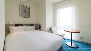 Free WiFi, linens, wheelchair access