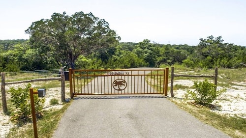 Best Cabins In South Texas For 2020 Find Cheap 79 Cabins Rentals