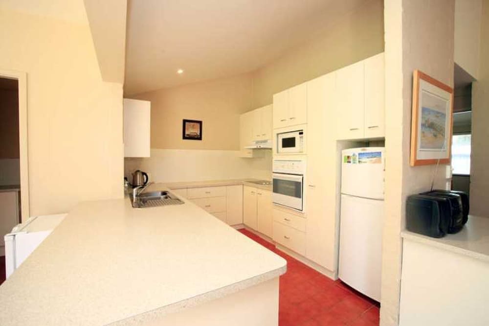 Beachside Villa 2