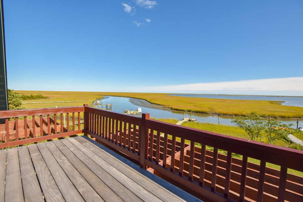 As close as you can get to the ocean south of Chincoteague in Parksley