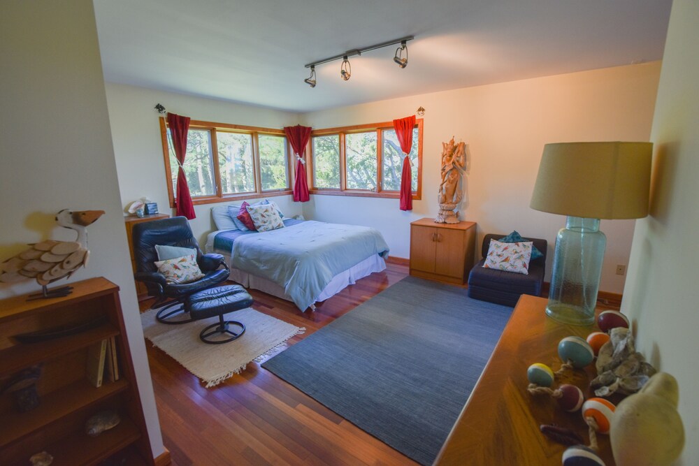 As close as you can get to the ocean south of Chincoteague in Parksley