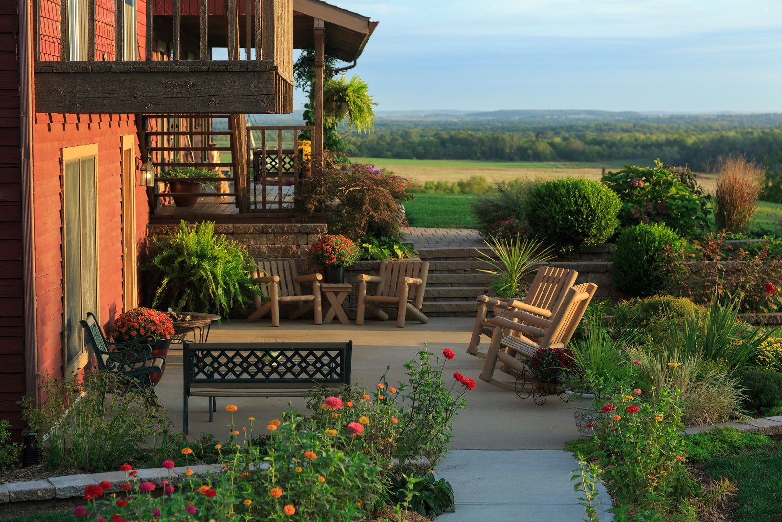 Cedar Crest Lodge in Pleasanton, United States