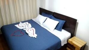 Wifi gratis y ropa de cama