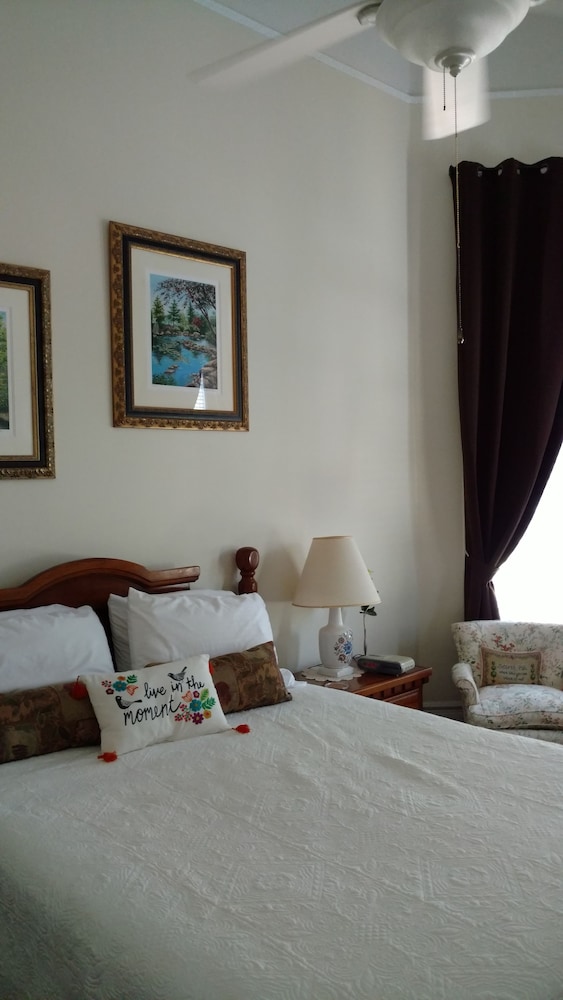 Baker Street Bed and Breakfast Deals & Reviews (Eufaula, USA) Wotif
