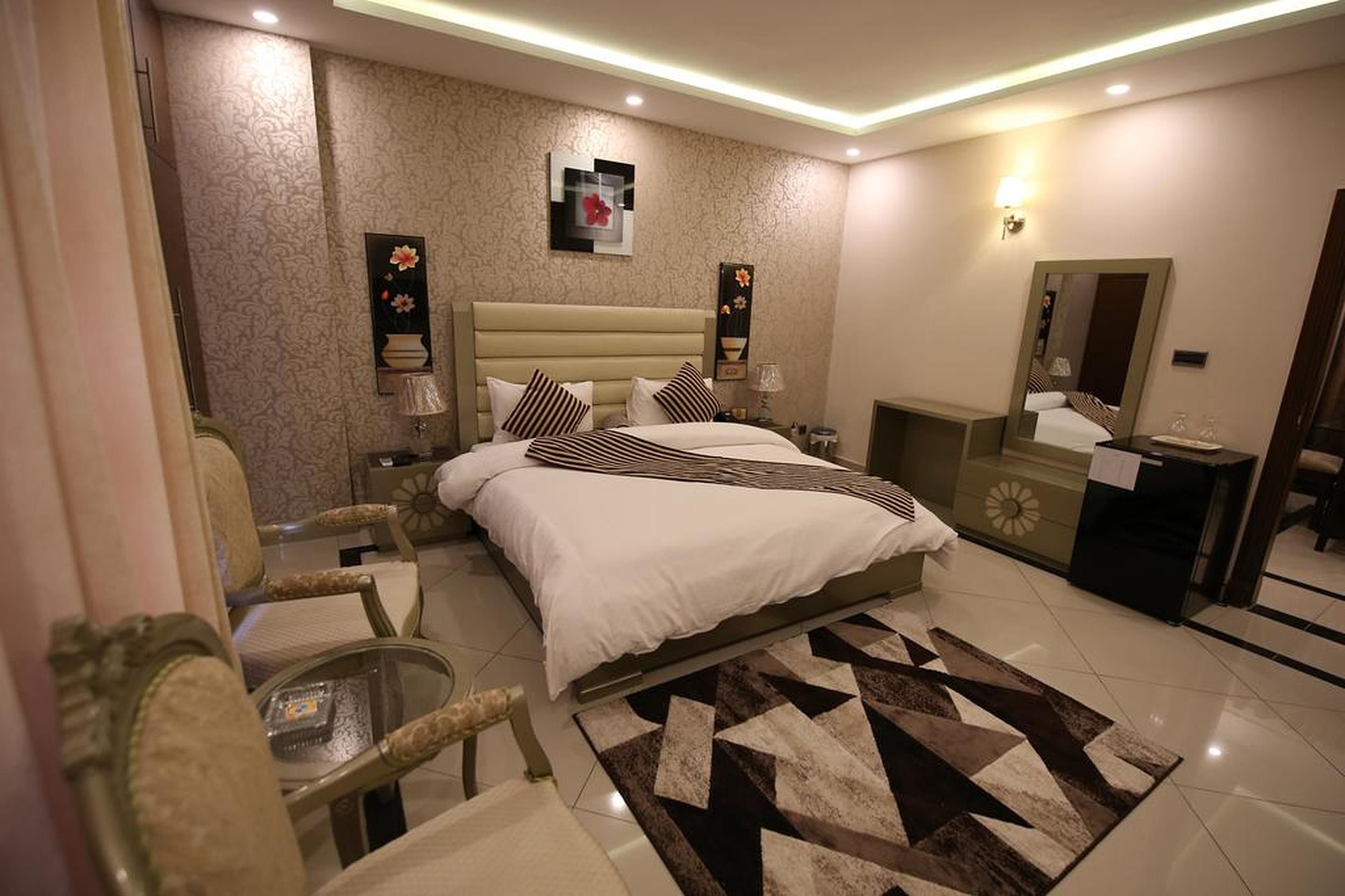 Safari Club 4 in Islamabad, Pakistan