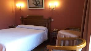 Desk, free WiFi, linens