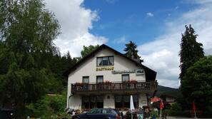 Extérieur