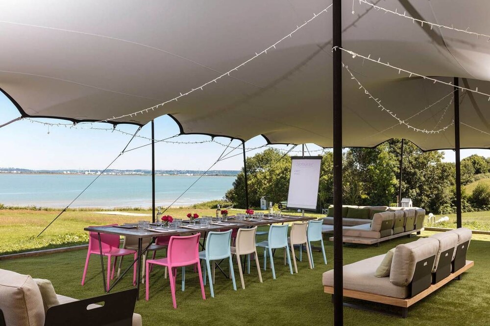 Le Manoir De La Plage In Honfleur Cheap Hotel Deals