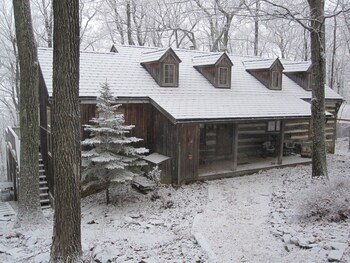 Gallery Of Wintergreen Cabin Balance Associates Architects 6