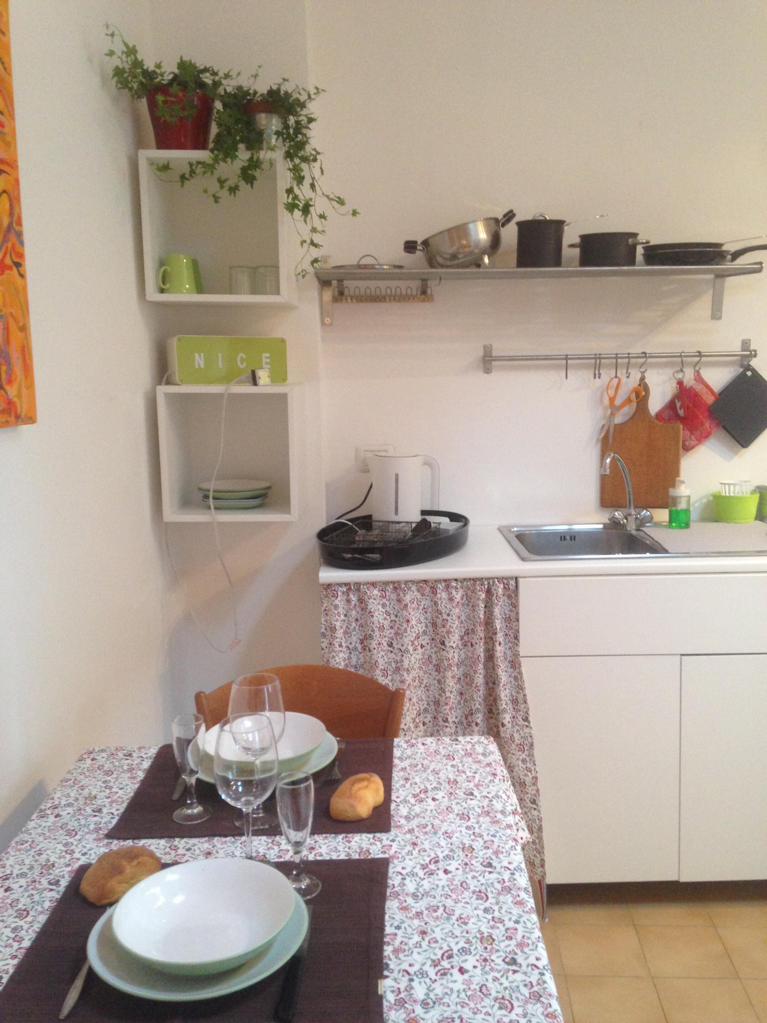 Bright Studio Near the Station and the Lake in Como in Como, Italy