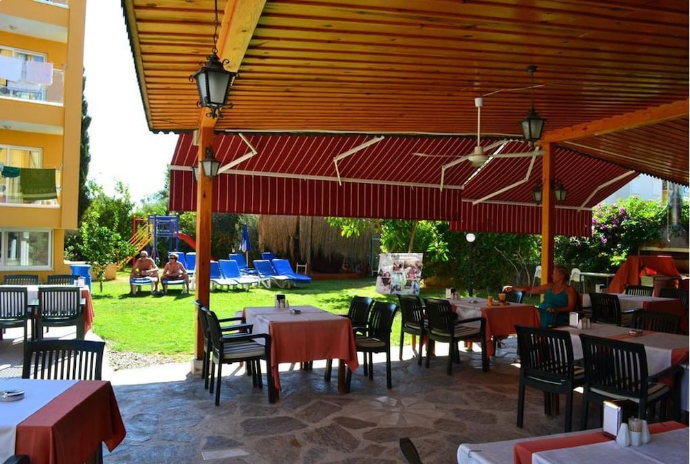 Photo - Begonville Apart Hotel