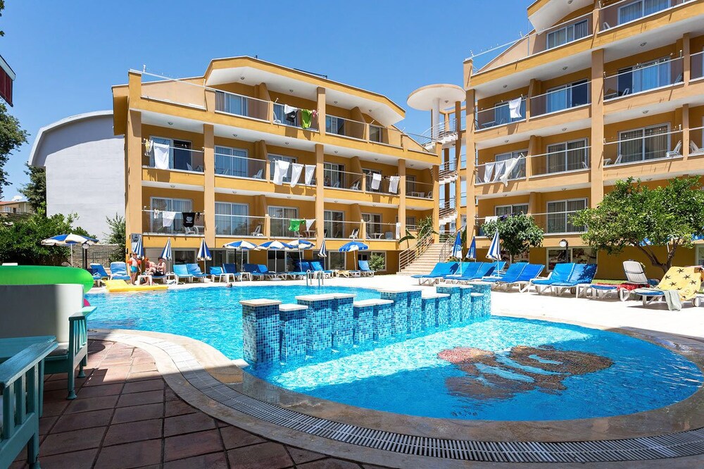 Photo - Begonville Apart Hotel