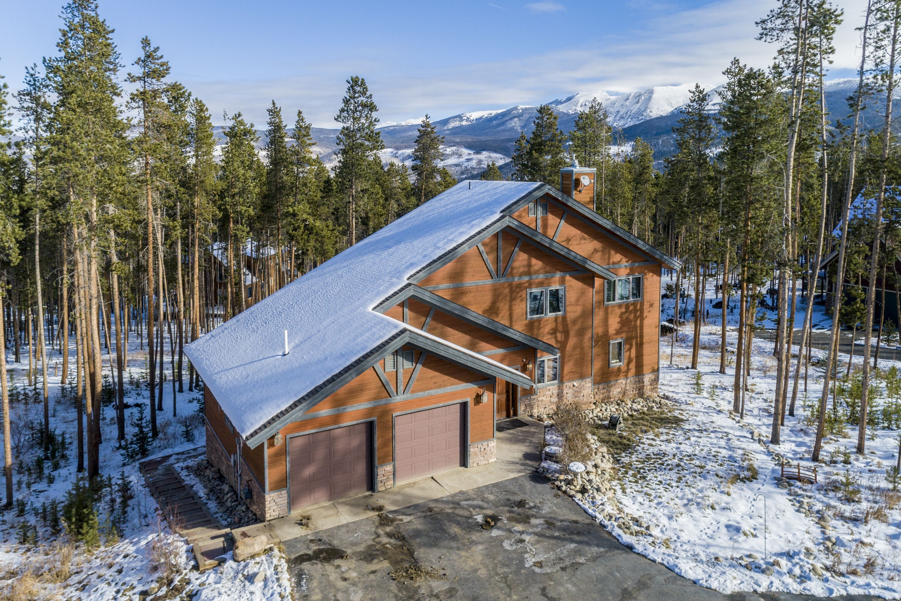 New 7 Bedroom Winter Park Home -- Sleeps 21 in Winter Park, United States