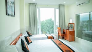 Minibar, desk, soundproofing, rollaway beds