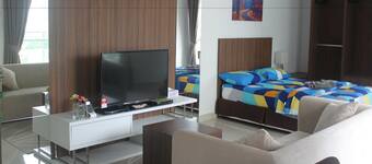 Hotels Near Wawasan Open University Main Campus George Town Find 33 Hotel Deals Travelocity