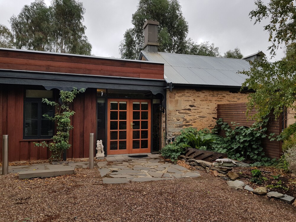Redwood Studio - Adults Only