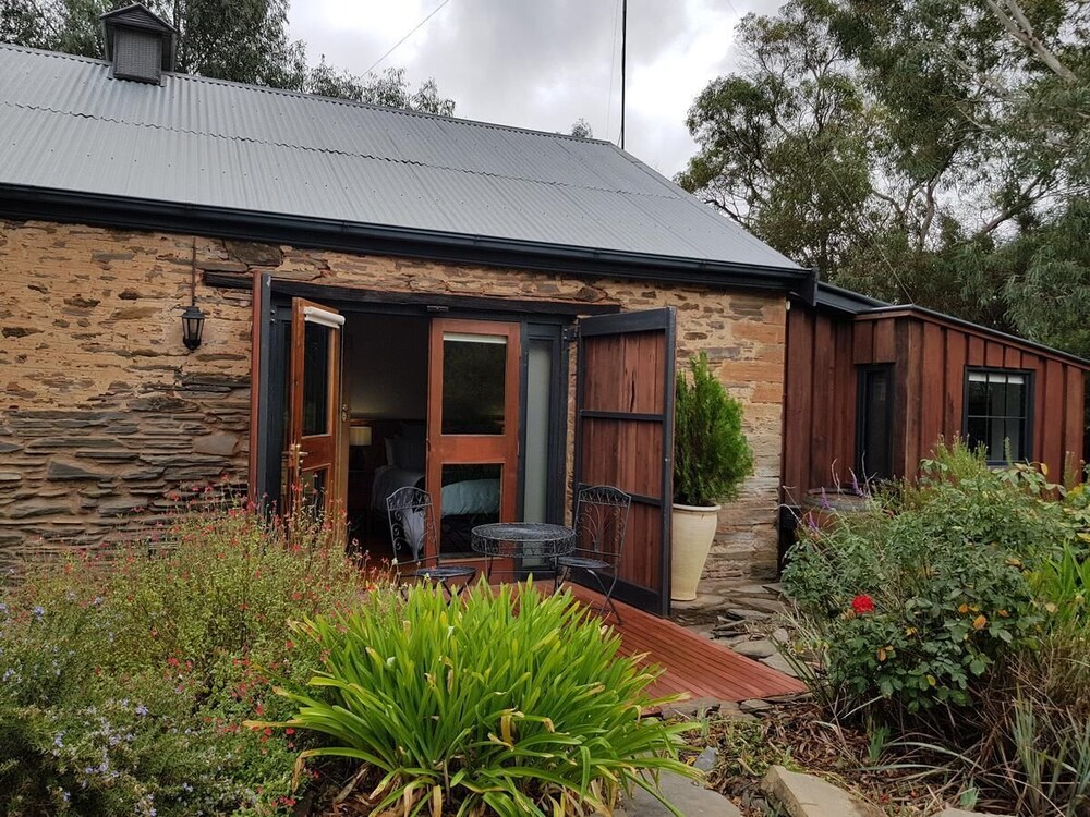 Redwood Studio - Adults Only