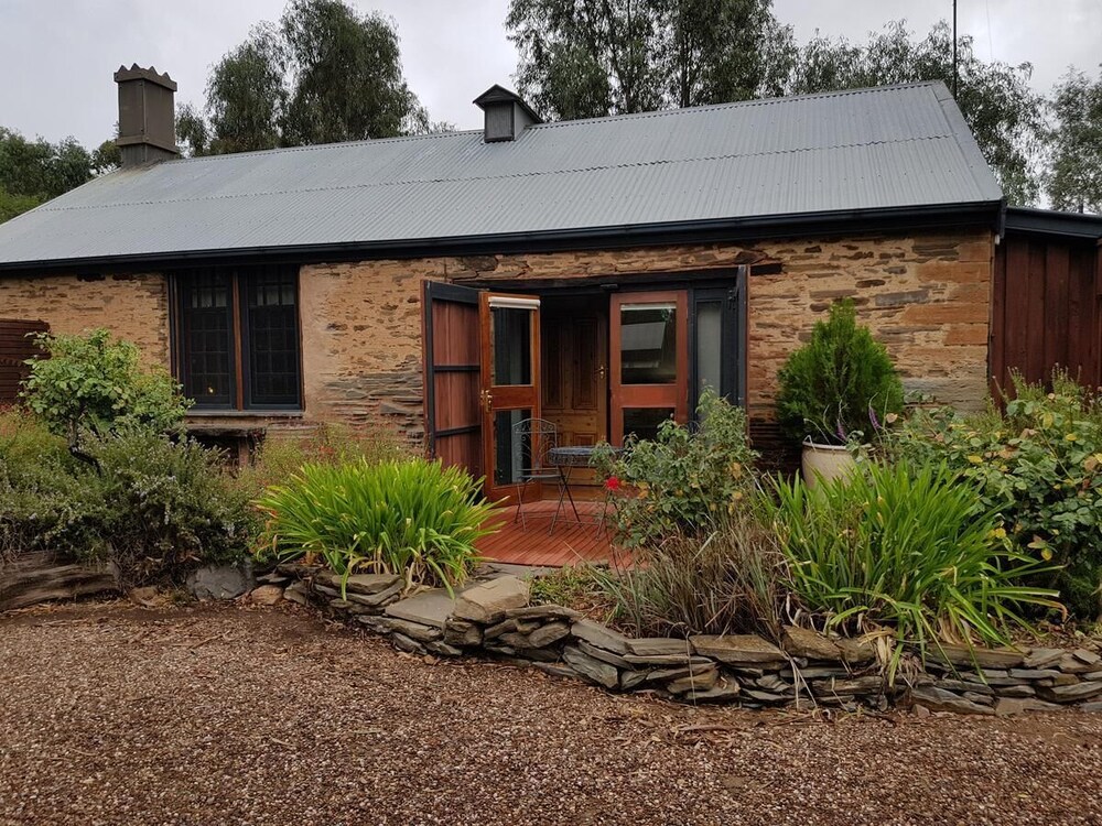 Redwood Studio - Adults Only