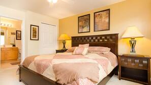 6 bedrooms, laptop workspace, iron/ironing board, WiFi