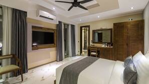 Premium bedding, Select Comfort beds, in-room safe