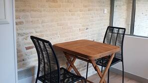 Restauration dans la chambre