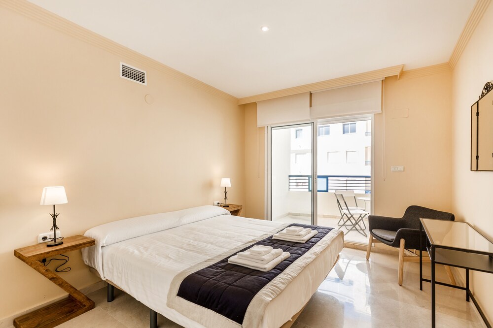 Horizon View Beautiful Apt With Sea Views In Edif Banana