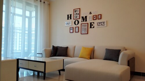 Hotels Near Beihaishi Guihua Zhanlanguan In Beihai From 6 - 