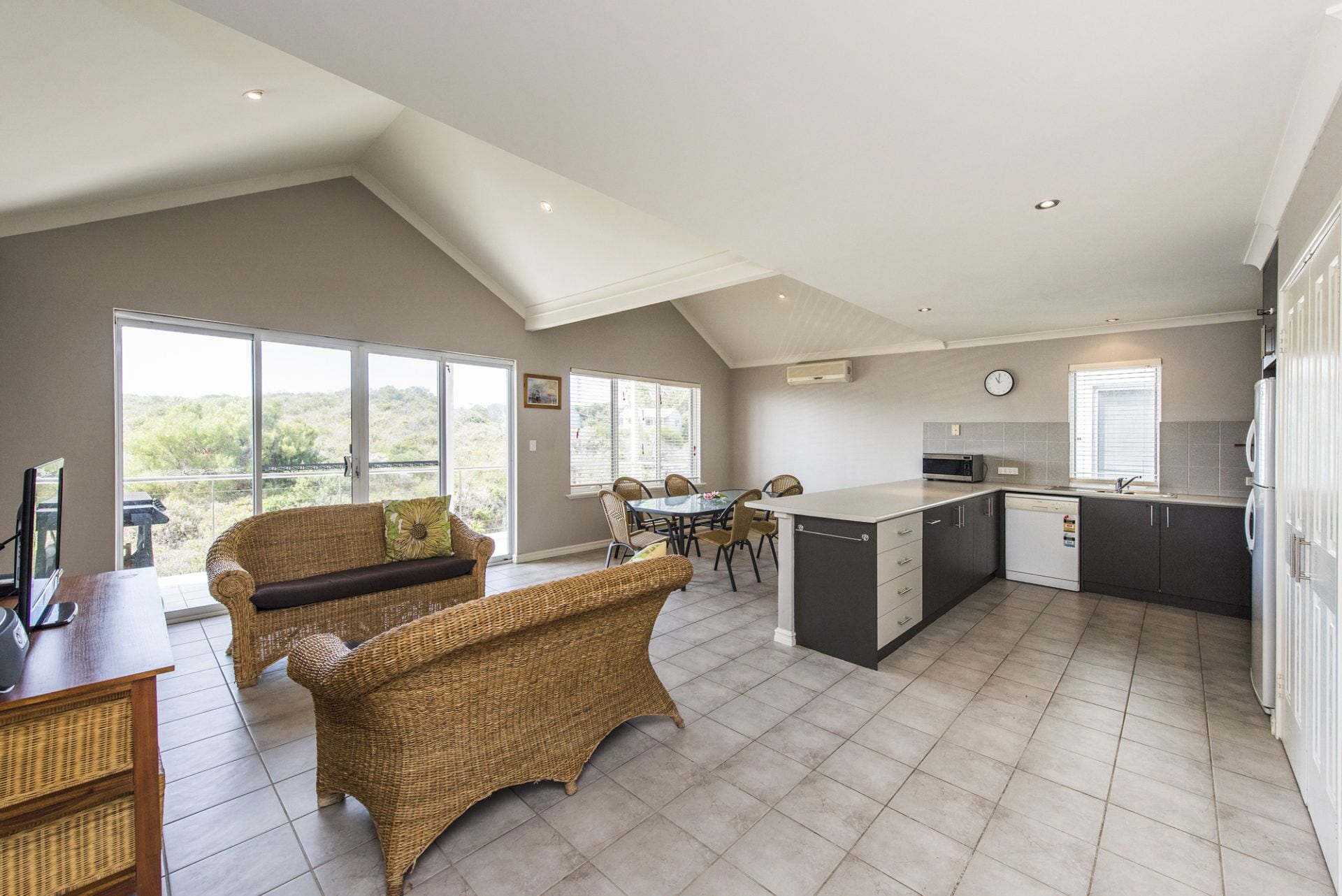 Resort Style Beach Front Accommodation