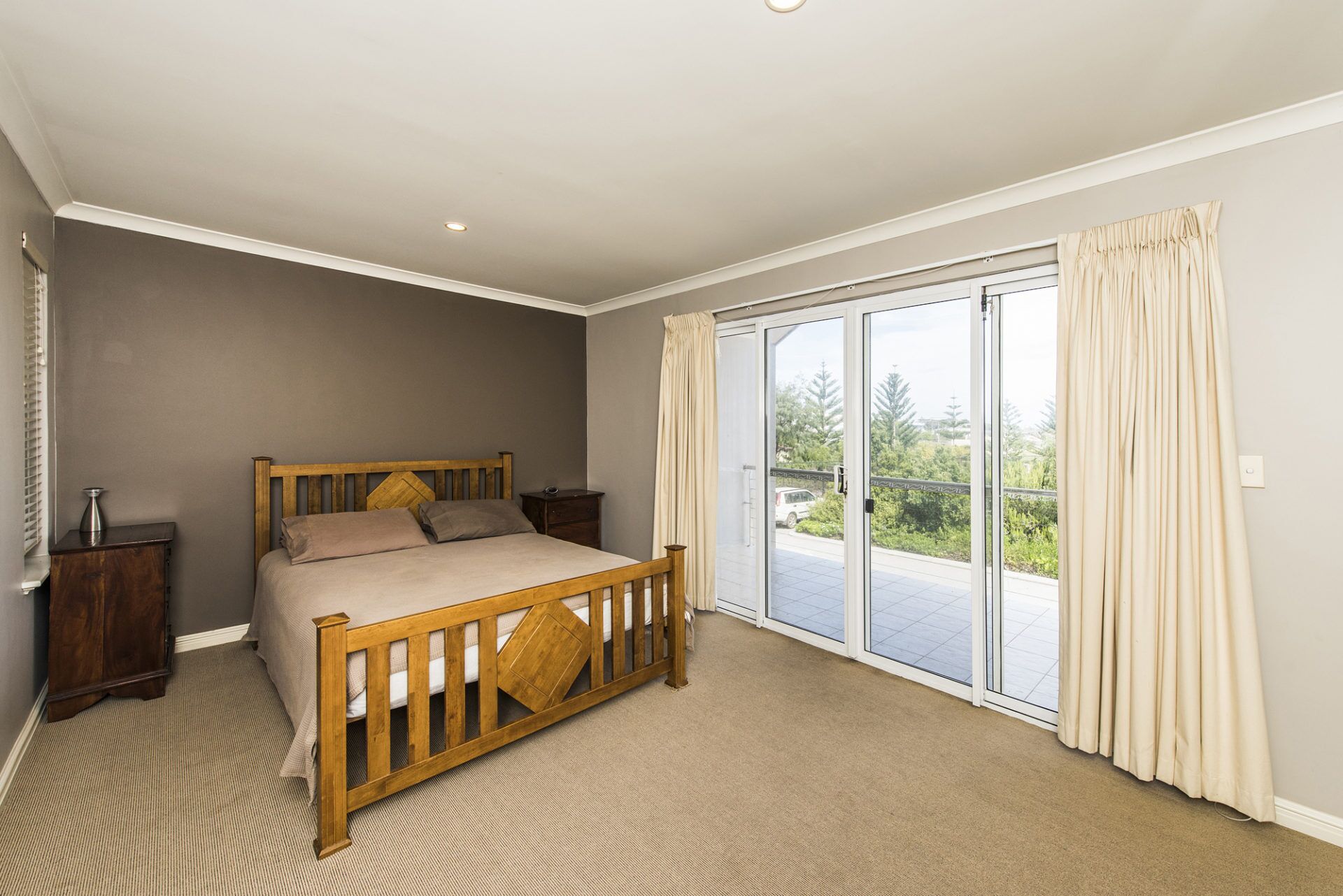 Resort Style Beach Front Accommodation