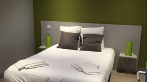 1 chambre, accès Internet, draps fournis