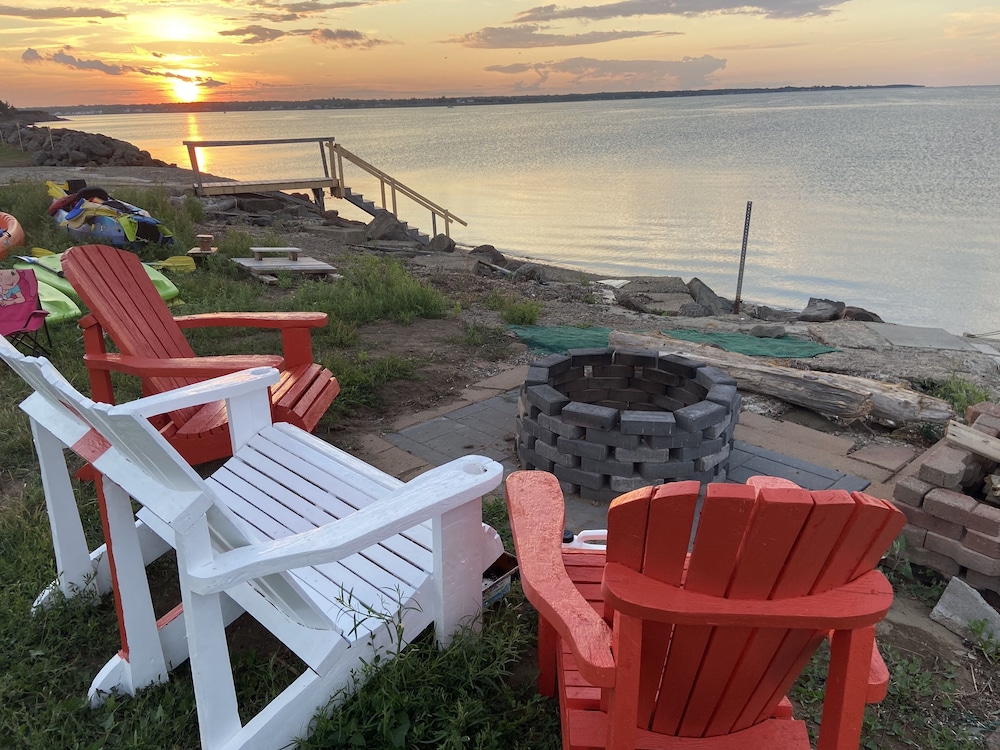 Oceanfront Cottage In Grandedigue, Near Shediac And Bouctouche in Cocagne Best Rates & Deals