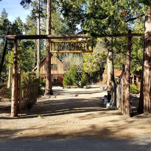 Best Cabins In Hemet For 2020 Find Cheap 50 Cabins Rentals