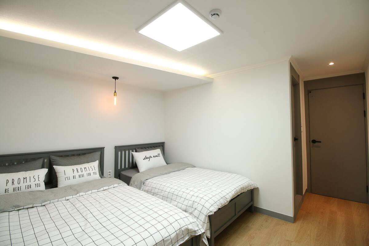 ヘイマ ゲストハウス ホンデ 口コミ 部屋写真 料金 お得情報 エクスペディア