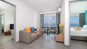 Minibar, in-room safe, individually furnished, desk