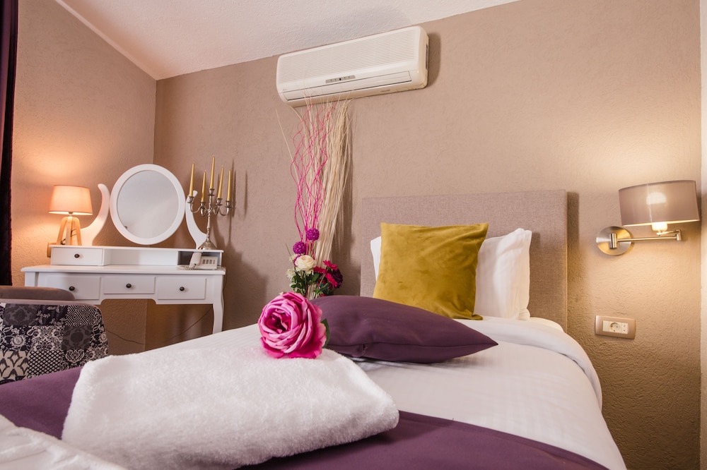 Hotel Ideal in Podgorica, Montenegro