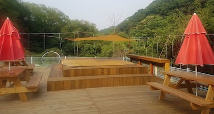 Hwaya Mountain Pension