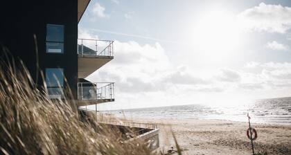 Ocean Hotel