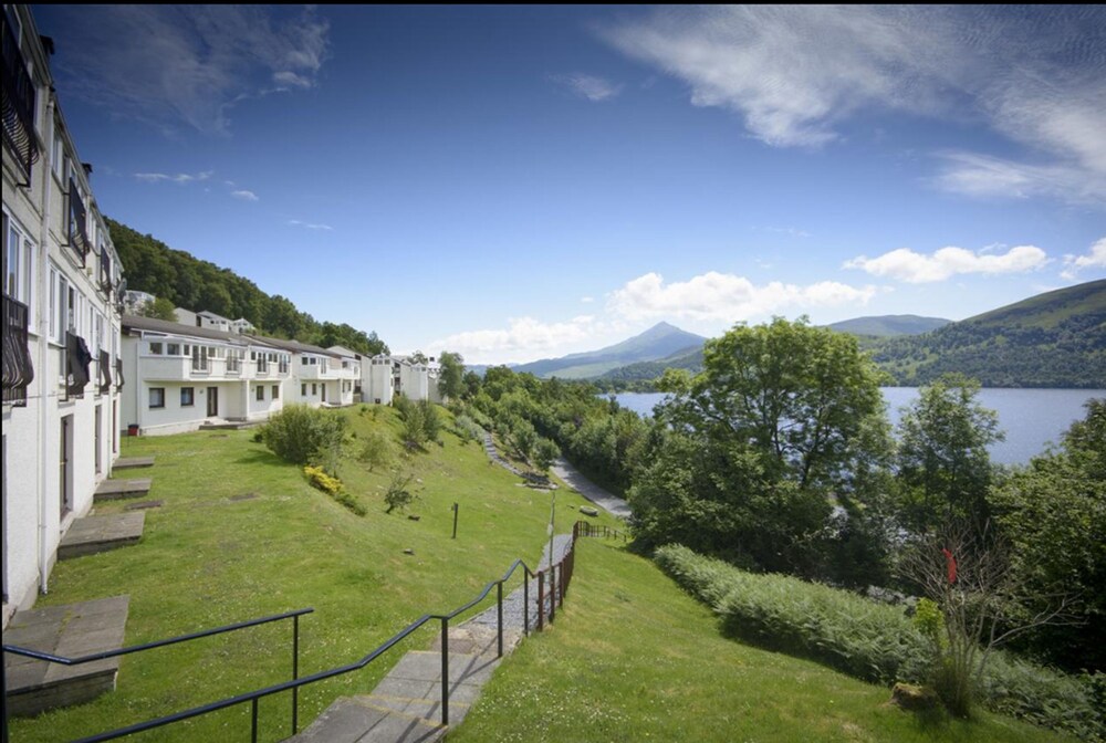 Loch Rannoch Highland Club Reviews, Photos & Rates Loch Rannoch Highland Club Reviews, Photos & Rates