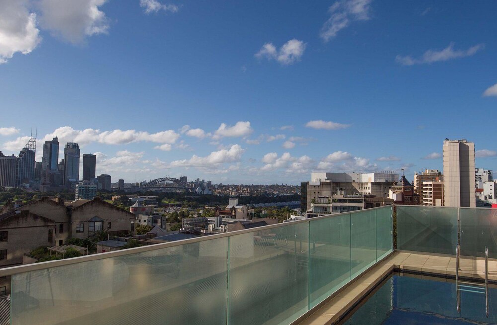 TT802 Modern One Bedroom City