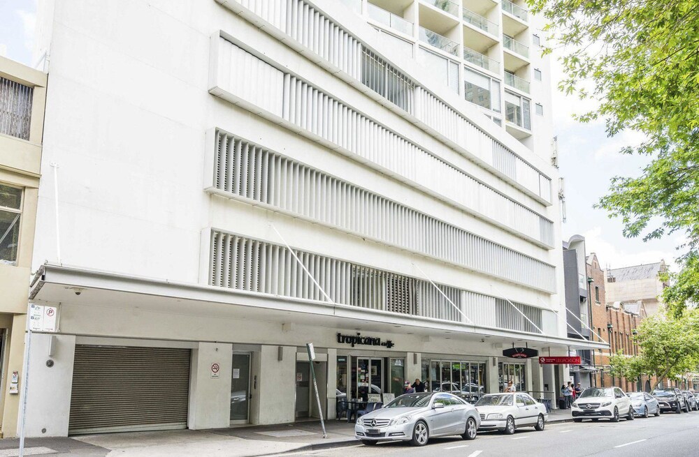 TT802 Modern One Bedroom City