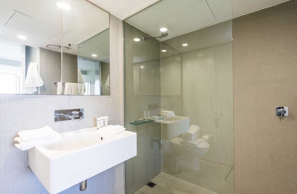 TT802 Modern One Bedroom City