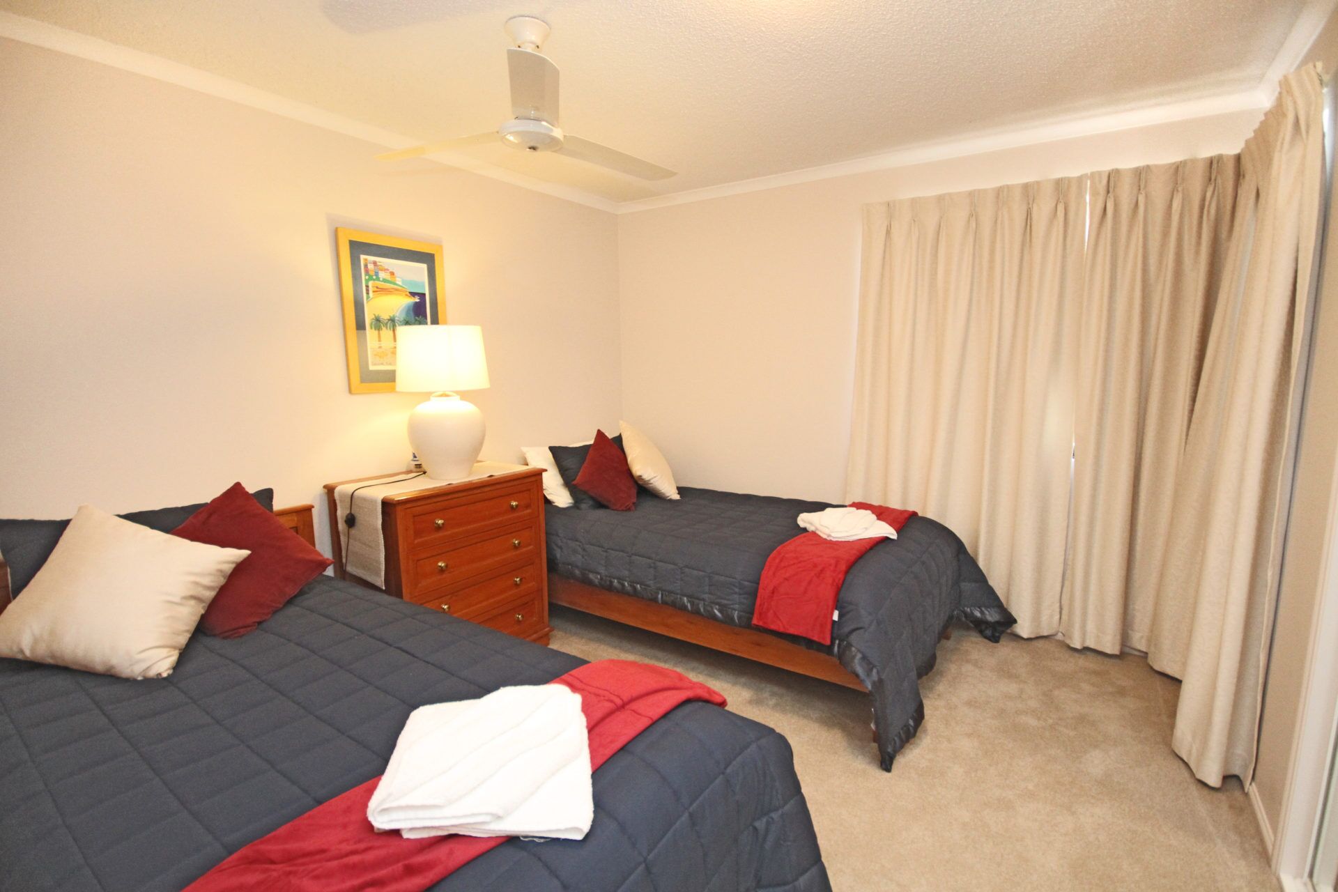 Stylish Beachfront Holiday Apartment