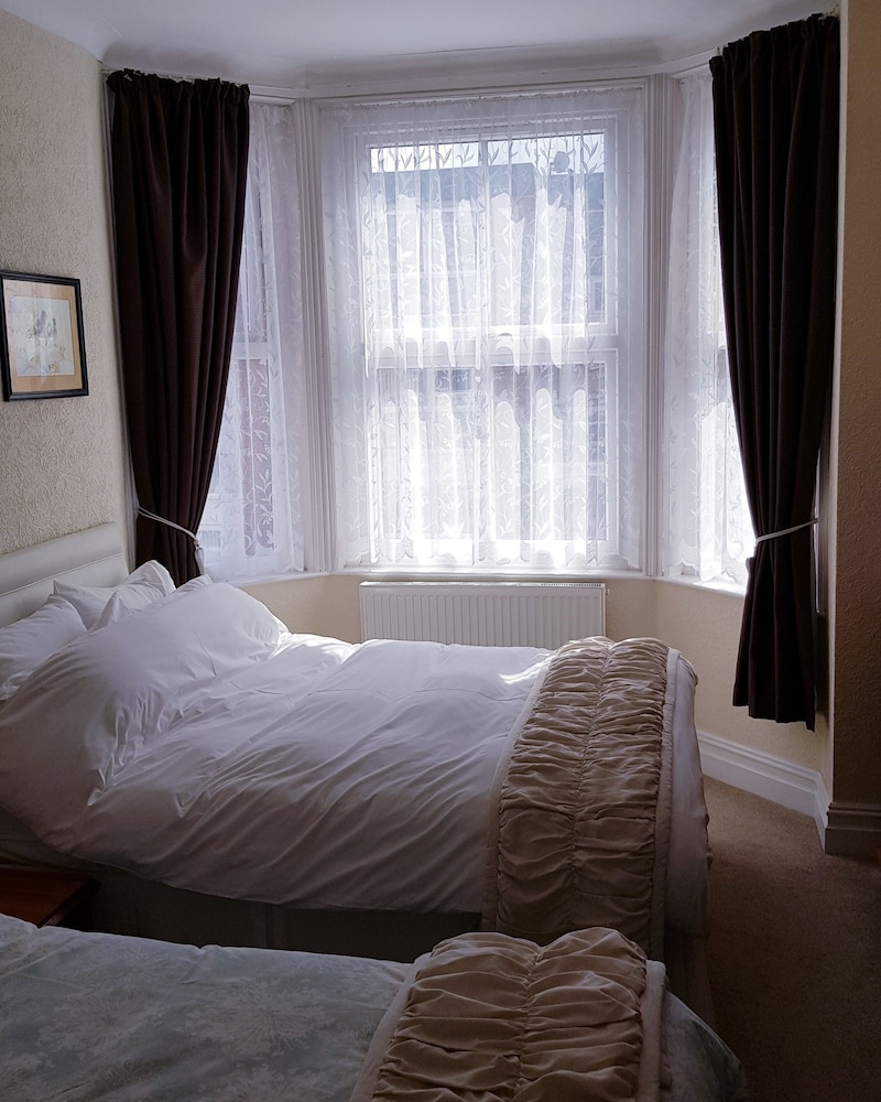 Cromer House Deals & Reviews (Cromer, GBR) Wotif