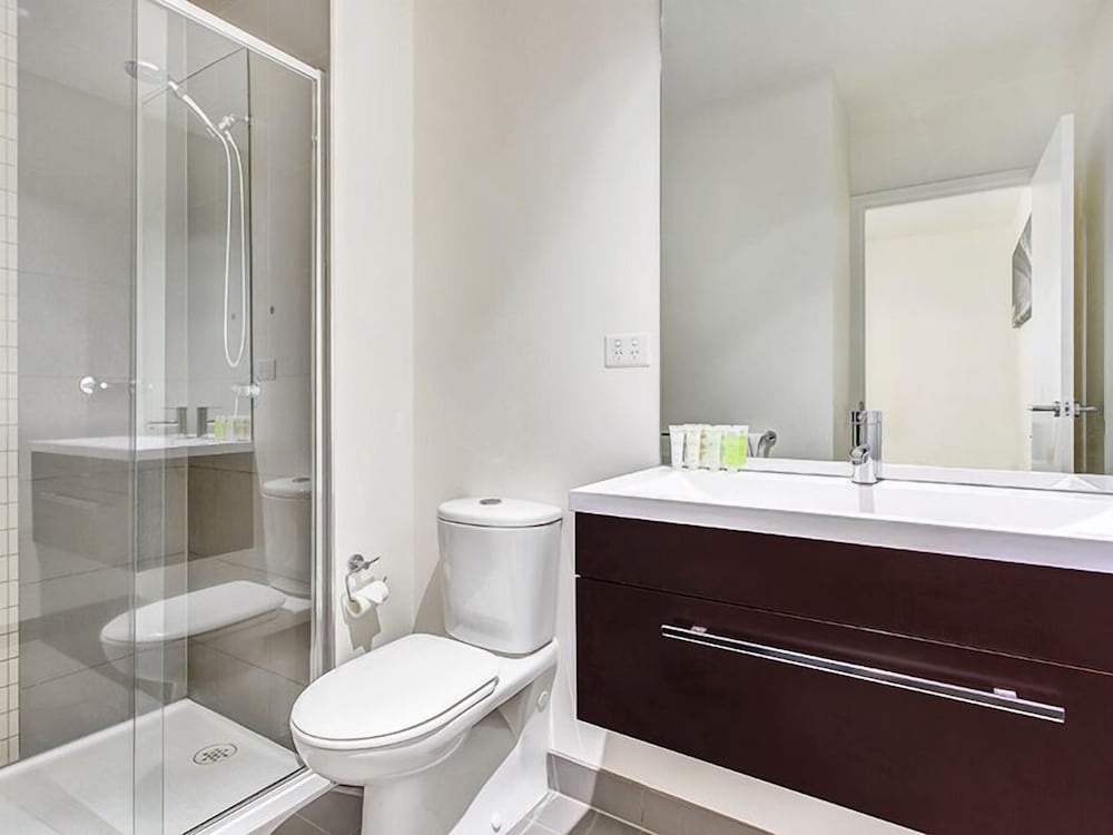 MJ Shortstay Bank Apartments