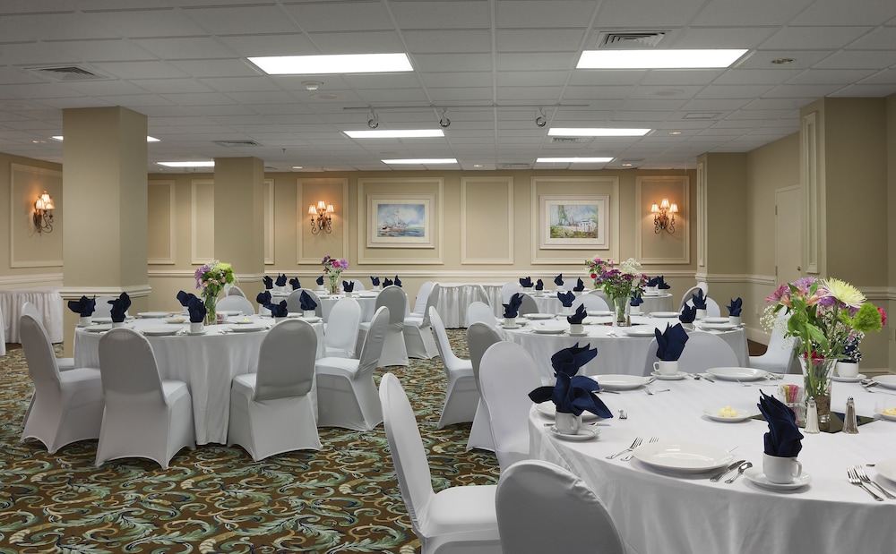 Oceanfront Suite w/Amazing View + Official On-Site Rental Privileges